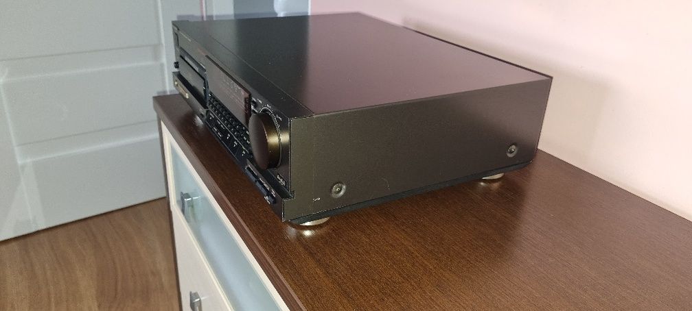 Technics SL-P999