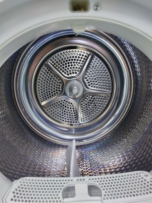 Сушильна машина з тепловим насосом Siemens IQ700 selfCleaning A+++ 9kg