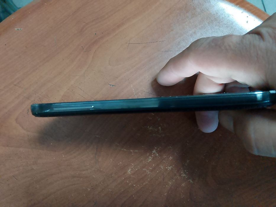 Телефон Самсунг S 4