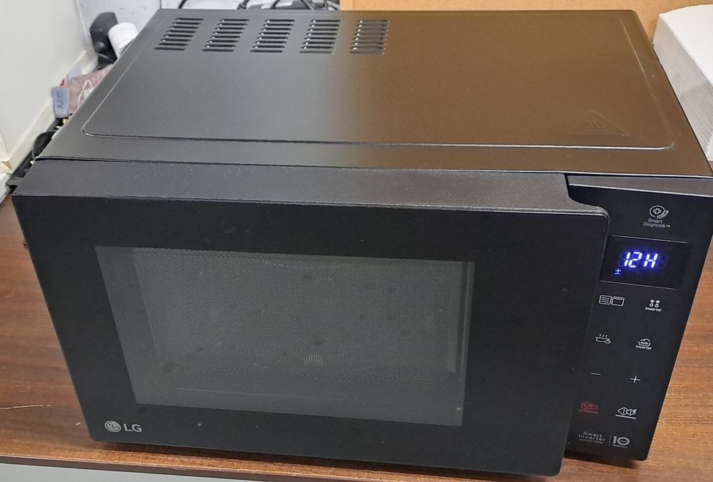 Kuchenka mikrofalowa inwerterowa LG NeoChef GRILL