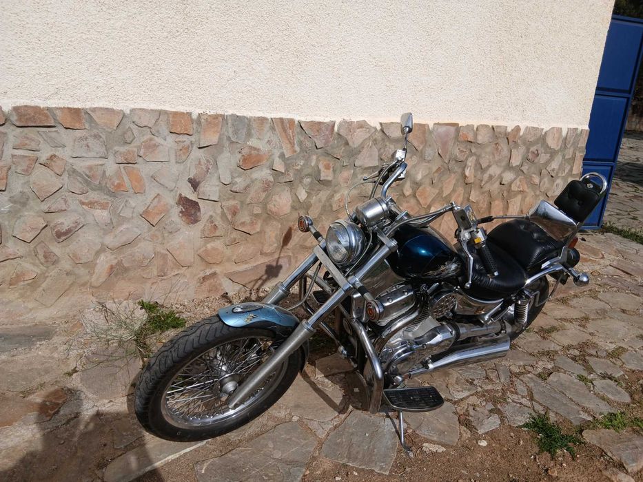 Suzuki intruder 1400