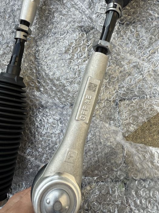 Рулевые тяги с наконечником тесла Y