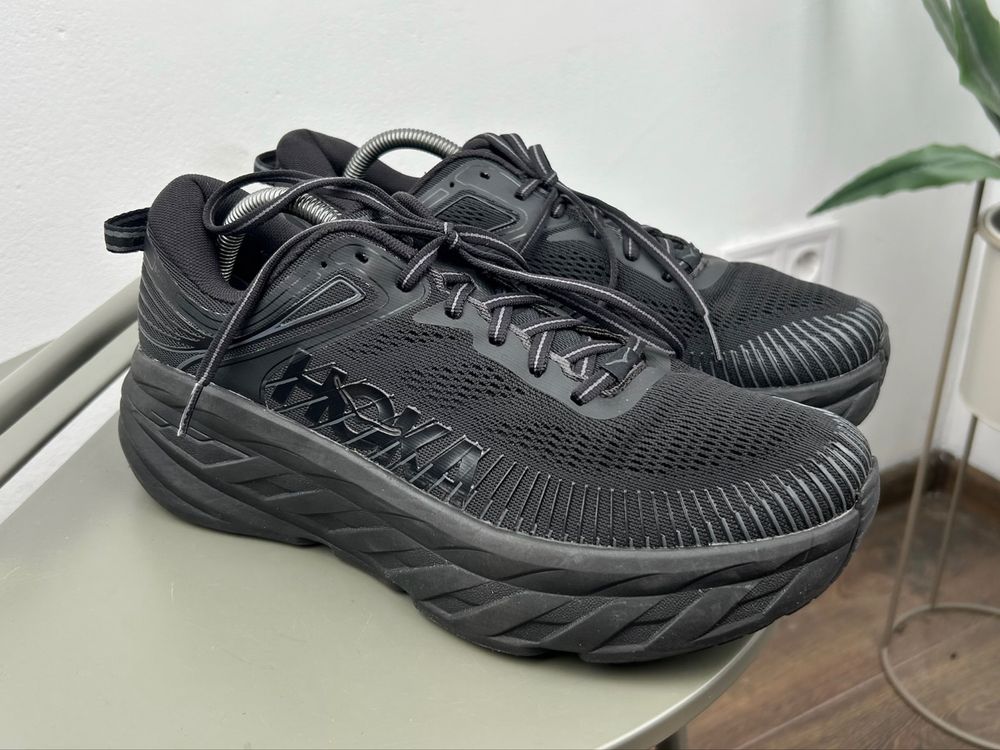 Оригінал! Кросівки Hoka Bondi 7 42.5 розмір 03554