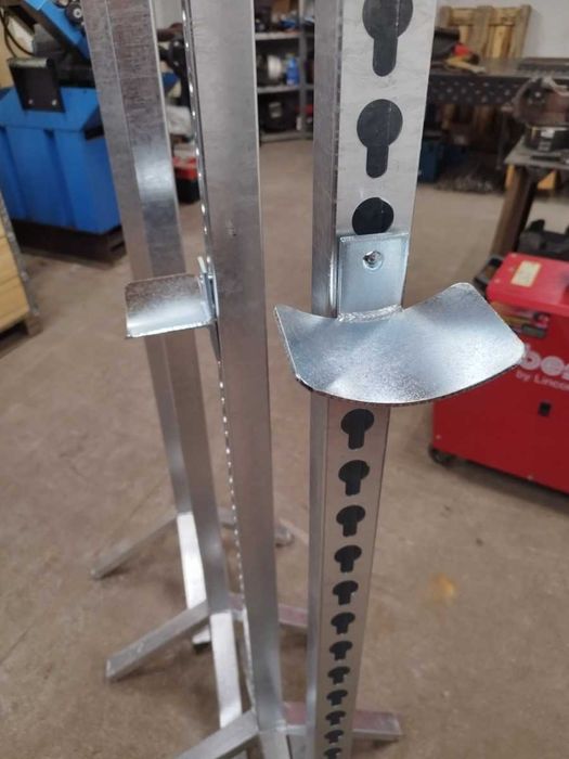 Stojak treningowy 150 cm OC, wersja wzmocniona profil 50mm. Przeszkody