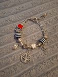 Bransoletka charms hand made dla dziewczyn  jak Pandora prezent serce