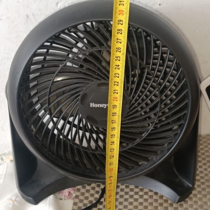 Вентилятор настольный Германия 2 скорости