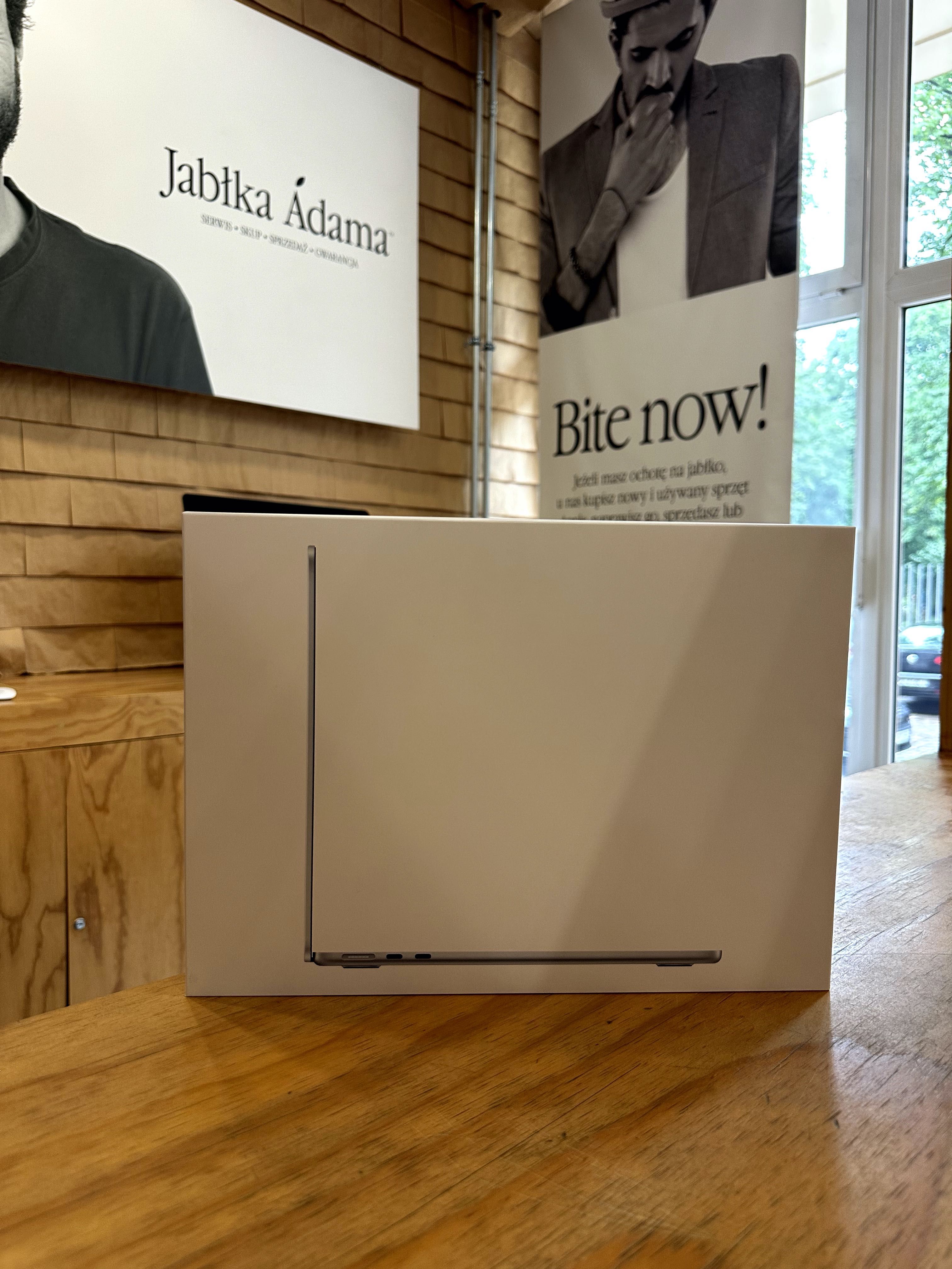 MacBook Air 13" M4 / 16 GB / 256 GB • Nowy • FV23%