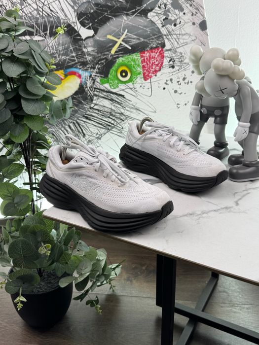 Кросівки Hoka Bondi 8 39 розмір Е6699