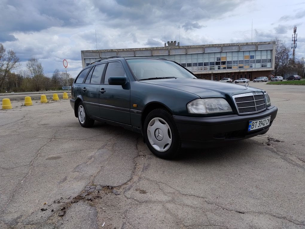 Мерседес W202, c180 универсал, газ