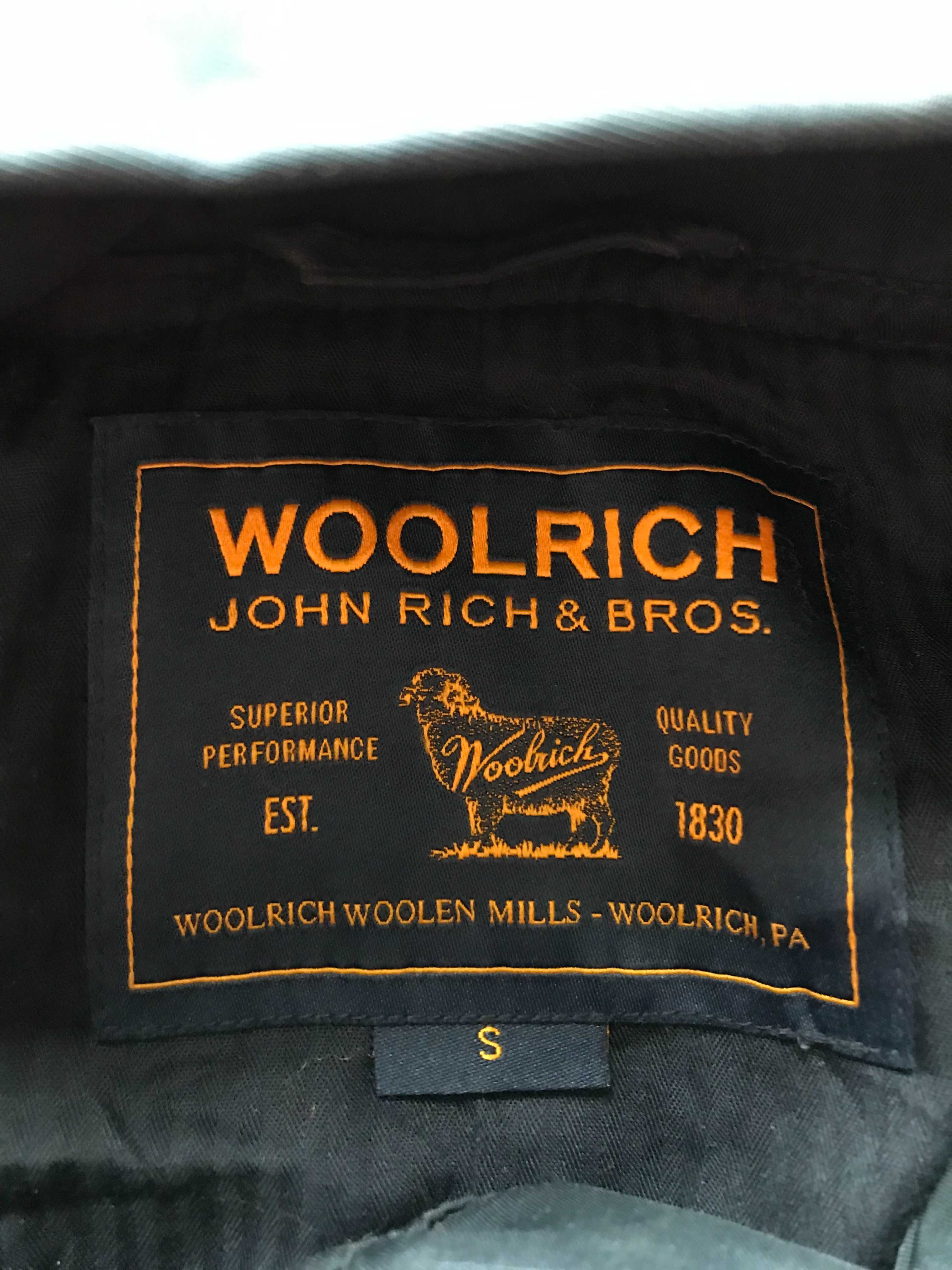 Płaszczyk lekki Woolrich John Rich & Bros. rozm. S