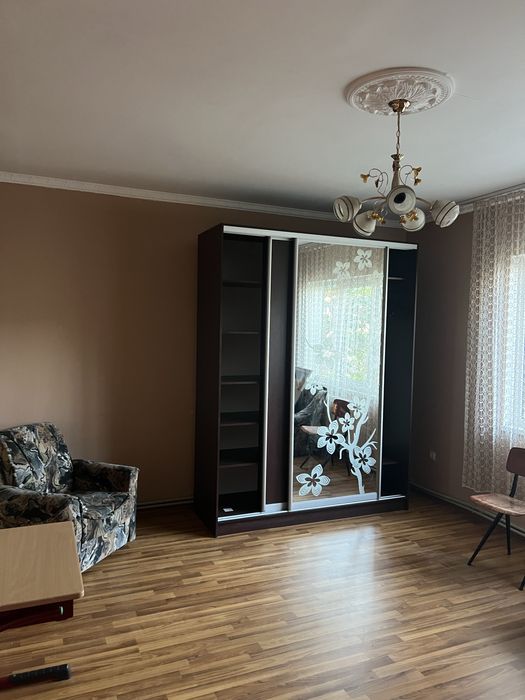 Здам окрему кімнату