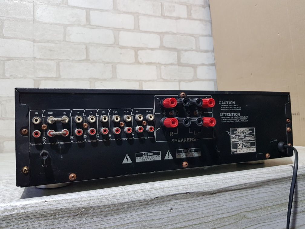 Стерео підсилювач/усилитель  Pioneer A-337 2x90Вт б/у з Німеччини+1