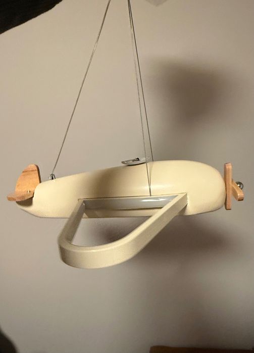Nowa lampa samolot do pokoju dziecięcego w okazyjnej cenie