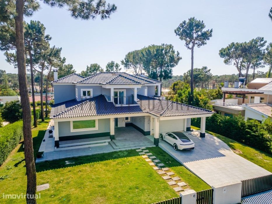 Villa T8 de Luxo na Herdade da Aroeira Onde o Conforto se Encontra ...