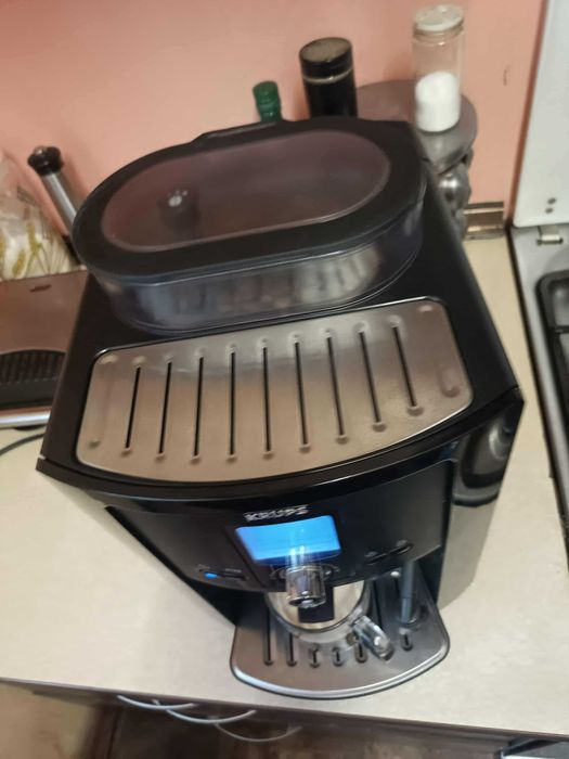 Ekspres ciśnieniowy automatyczny Krups