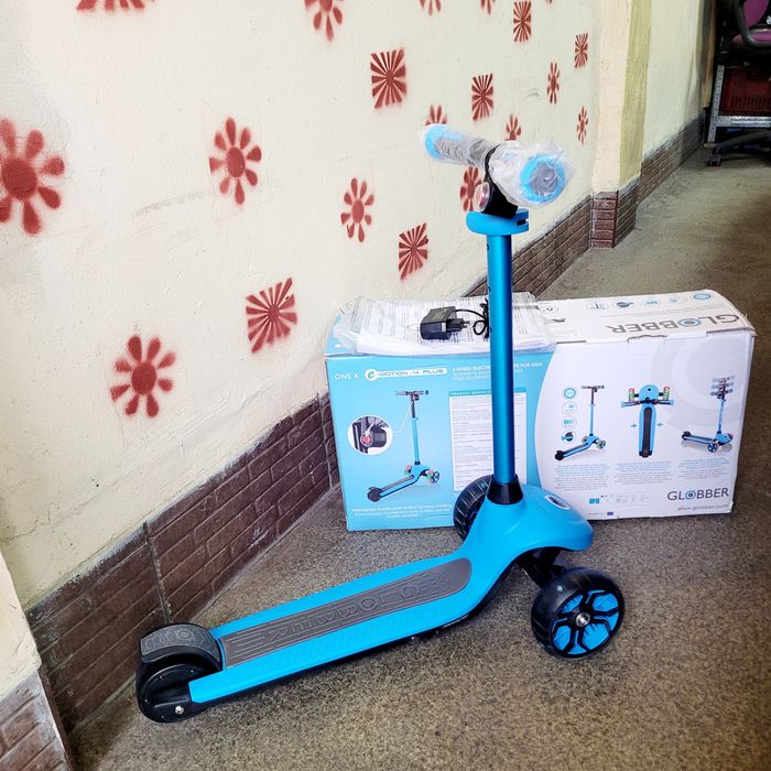 Электросамокат Globber E-Motion голубой (755-101)