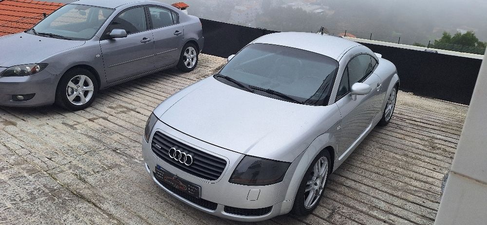 Audi tt QUATTRO 180cv