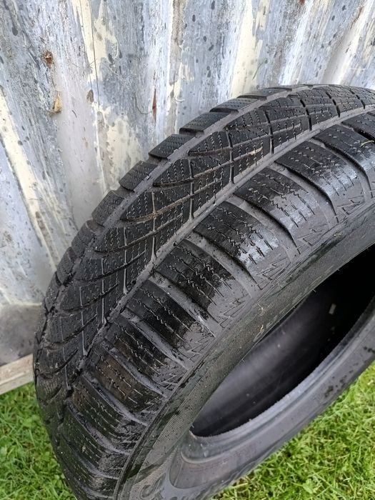 Opony zimowe 205/70/15