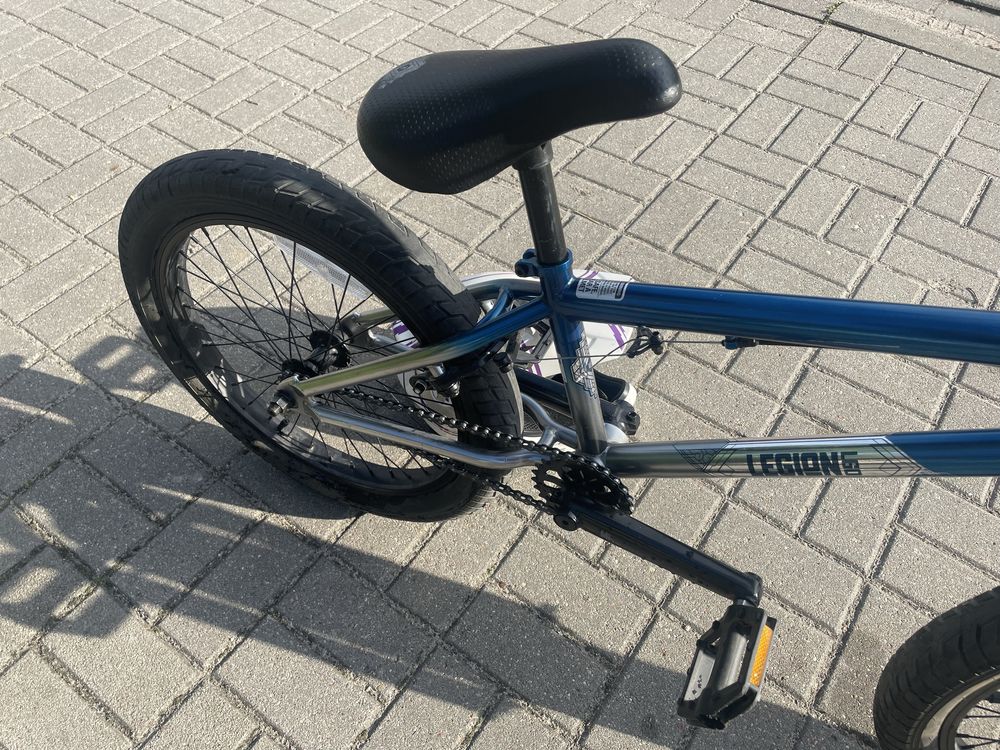 BMX Mongoose legion l60