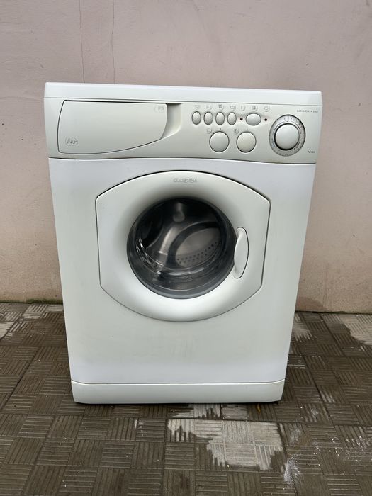 Стиральная машина Ariston на 6 кг AL109X.Гарантия!
