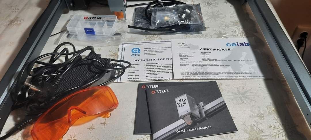 Máquina corte e gravação a laser