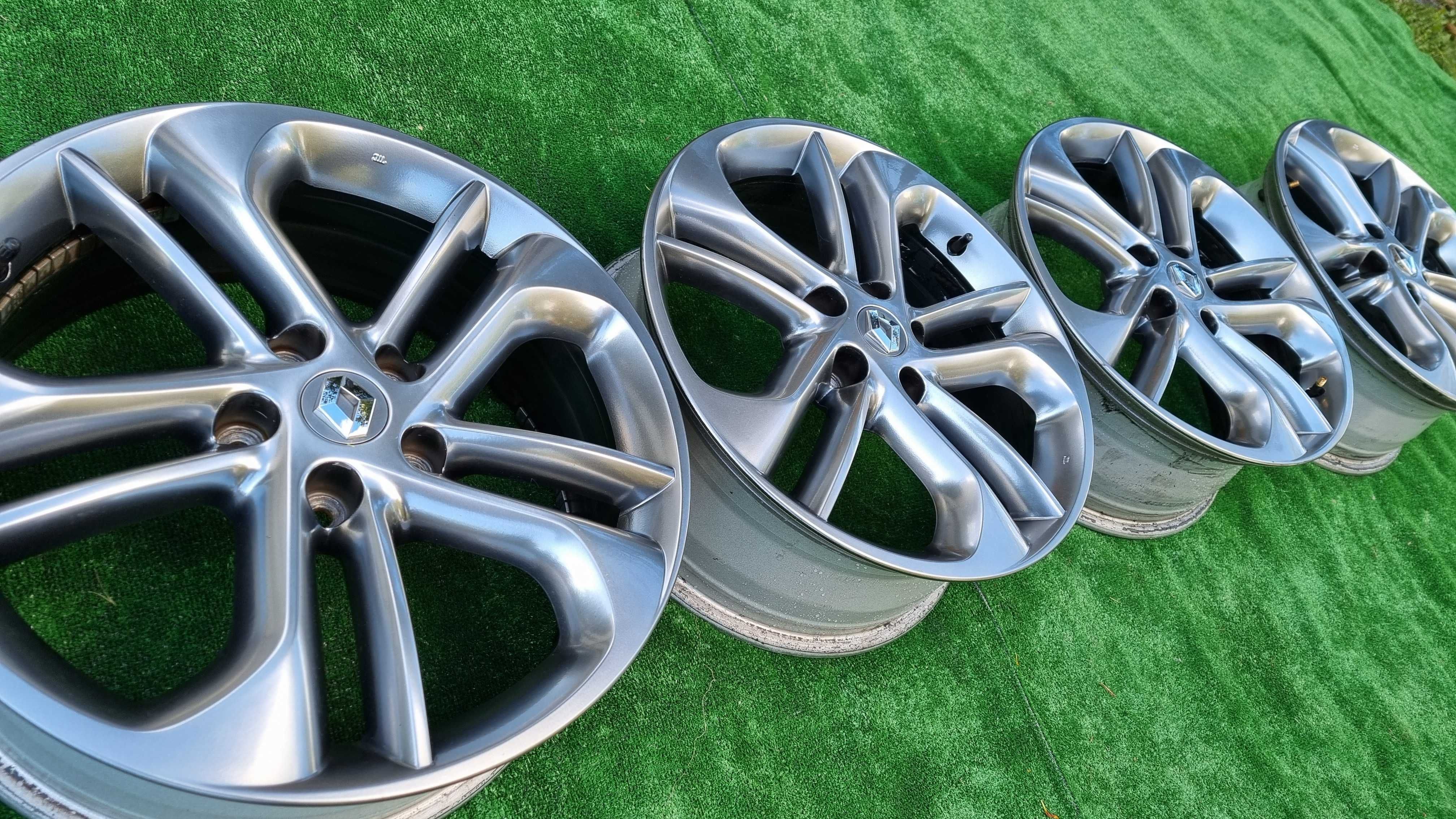Титанові Диски Оригінали Renault R18 5x114.3 ЕТ40, 403005871R