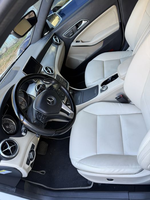 Mercedes benz cla 250 2.0 бенз