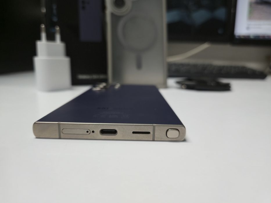 Samsung S24 Ultra 12/512Gb, Офіційний, Ідеал