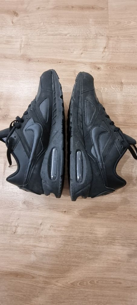 Nike air max preto