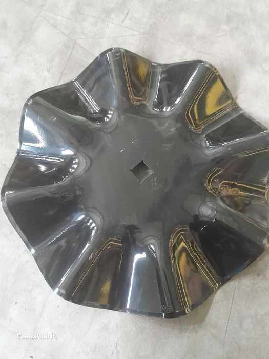 Talerz brony talerzowej falisty tnący przedni tuz 520x5 mm