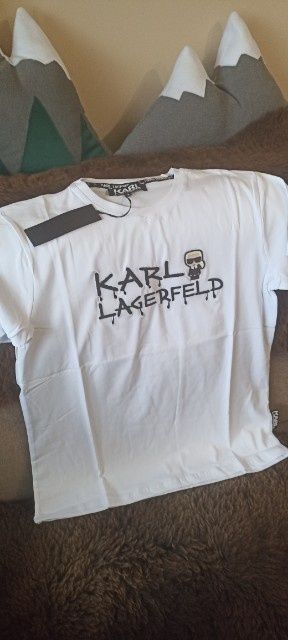 T-shirt Karl r.M