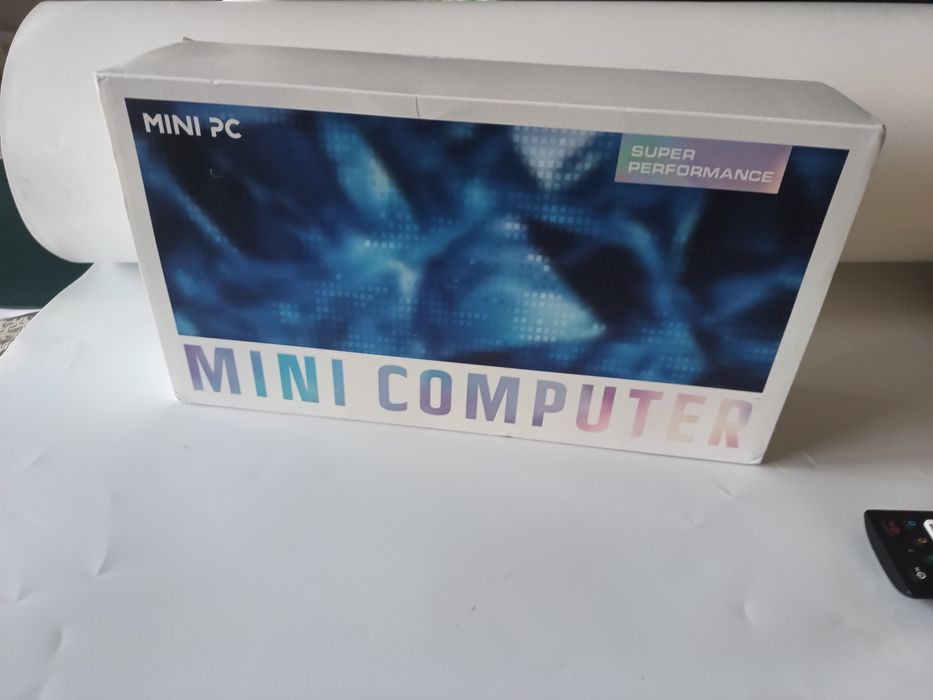 Komputer do gier stacionarnyxh Mini pc AMD R7-7735HS 6600h 16gb 512 GB