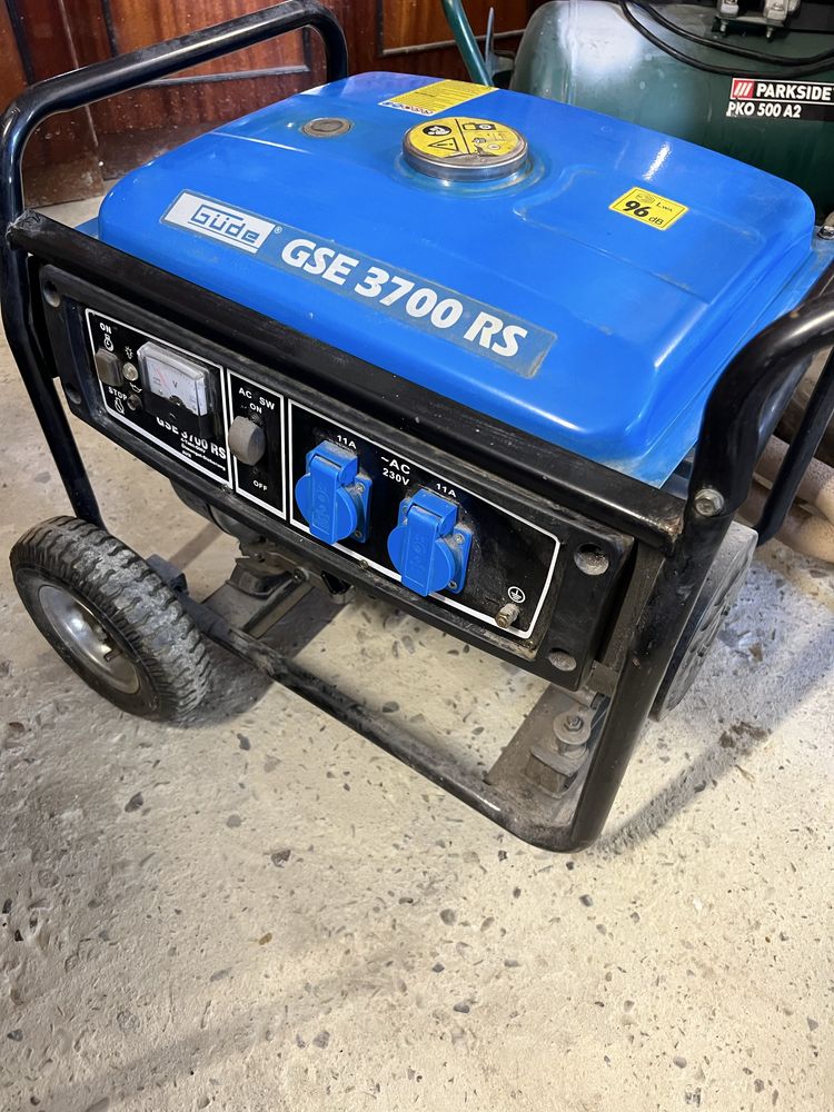 Продам генаратор gude gse 3700 rs
