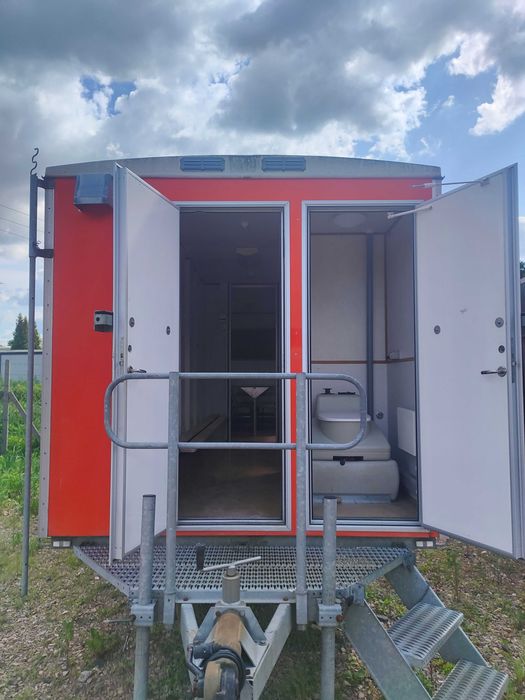 Pawilon mobilny przyczepa socjal pracownicza barakowóz biuro budowa WC