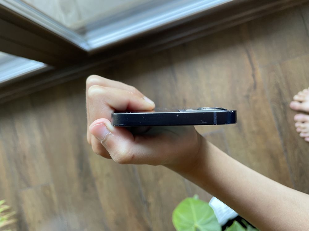 Iphone 12 (64gb)