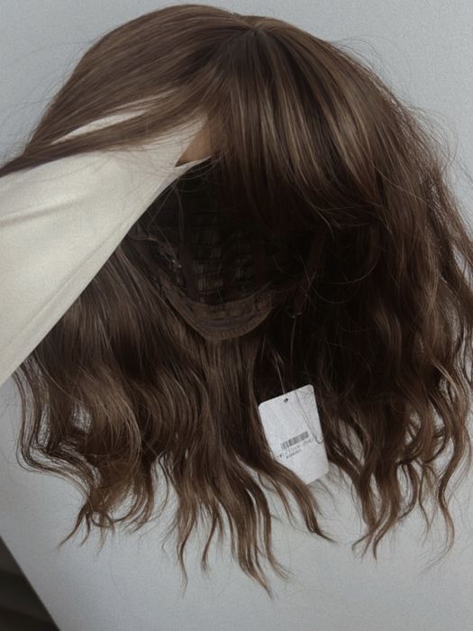 Peruka brąz fale loki grzywka falowane włosy średniej długości nowa