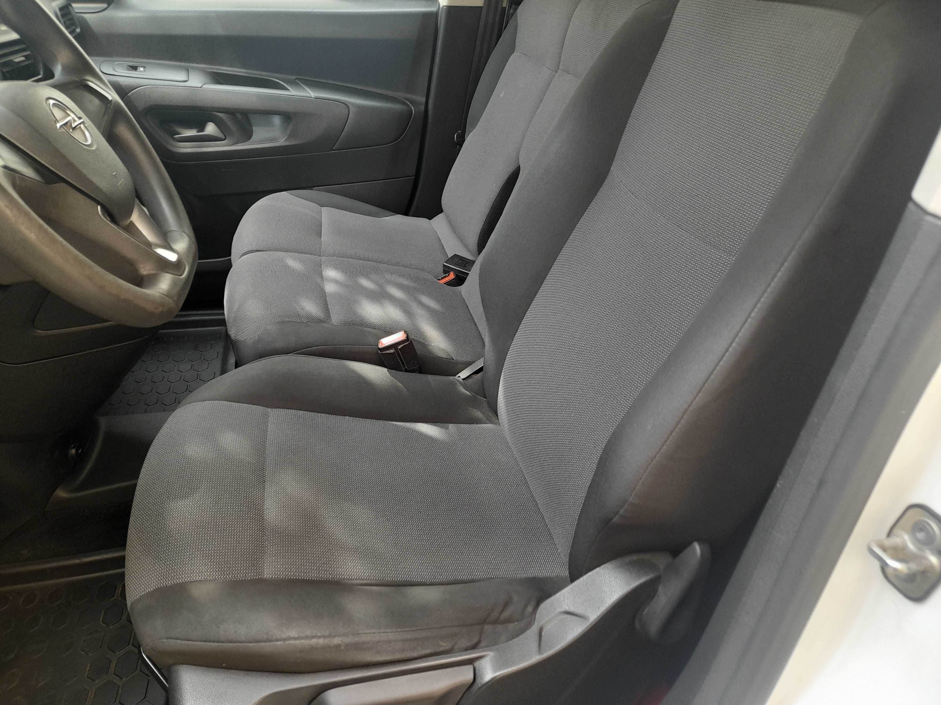 Opel Combo 1.6 D 3lugares Nacional
