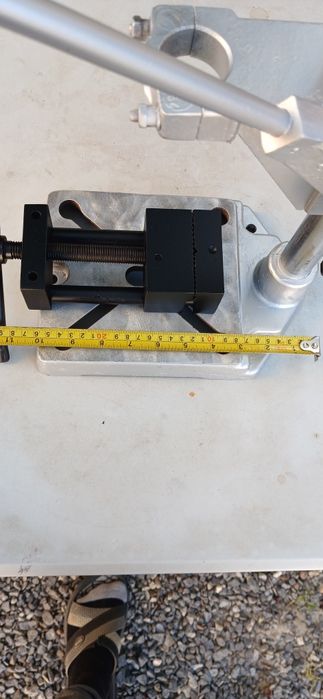 Стійка для дріллі