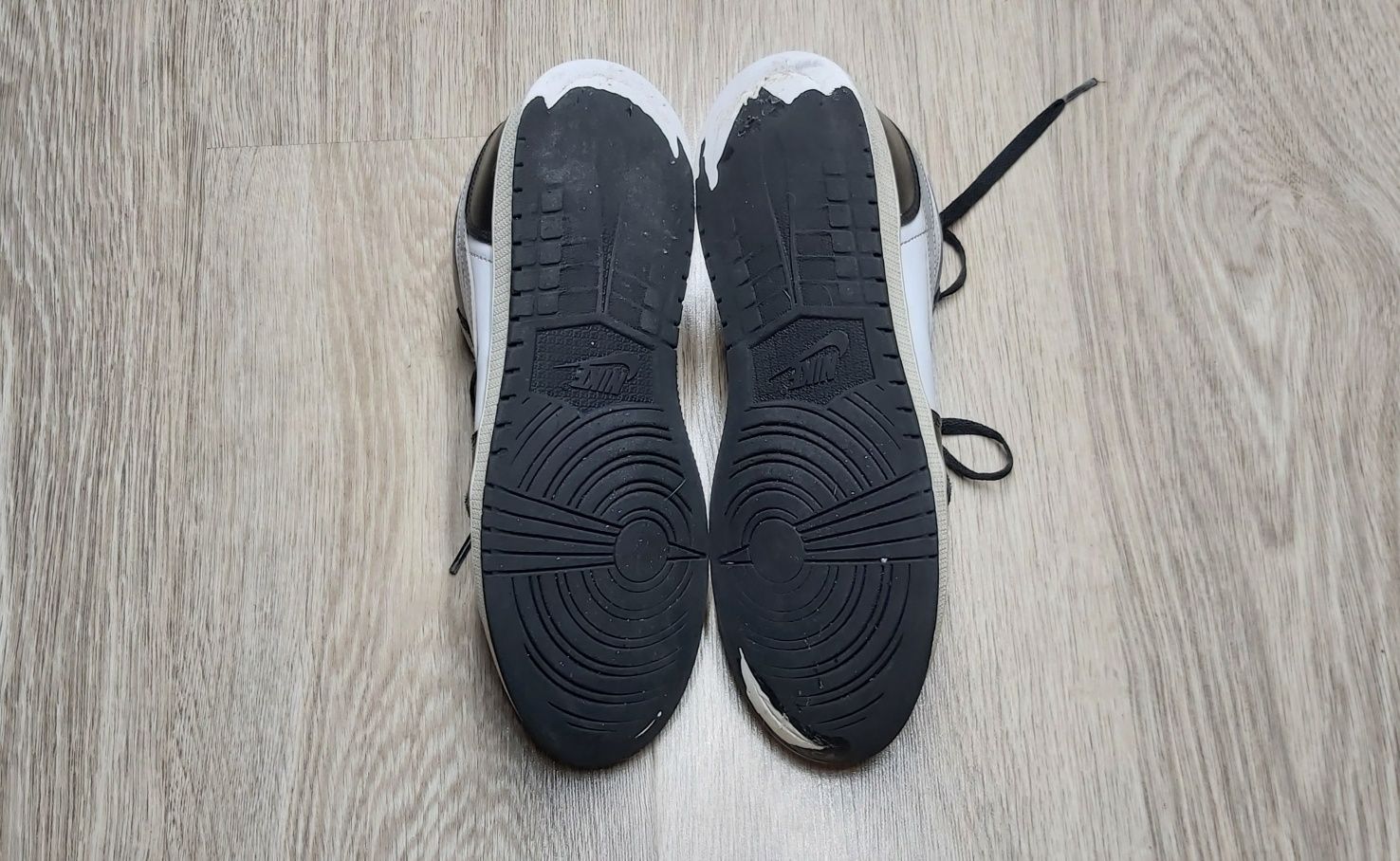 Jordan Air 1 Low sneakersy unisex buty sportowe eu 40 cm 25