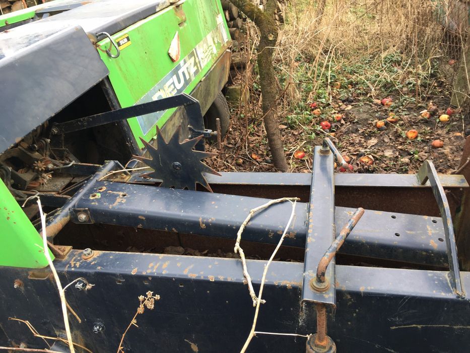 Прес подборщик DEUTZ-FAHR HD 440.Тюкопрес.