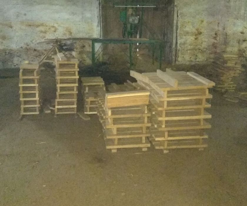 Фриза,дубова заготовка,дошка,тирса