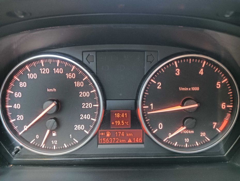 Sprzedam samochód osobowy