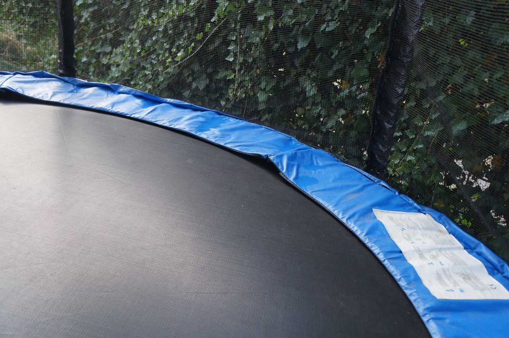 Trampolina ogrodowa