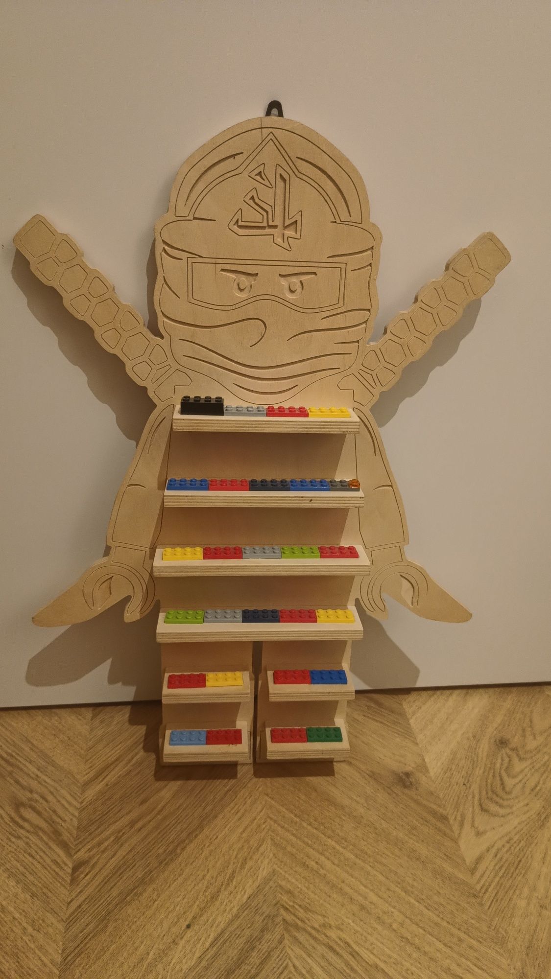 Półka, stojak na LEGO  Ninjago