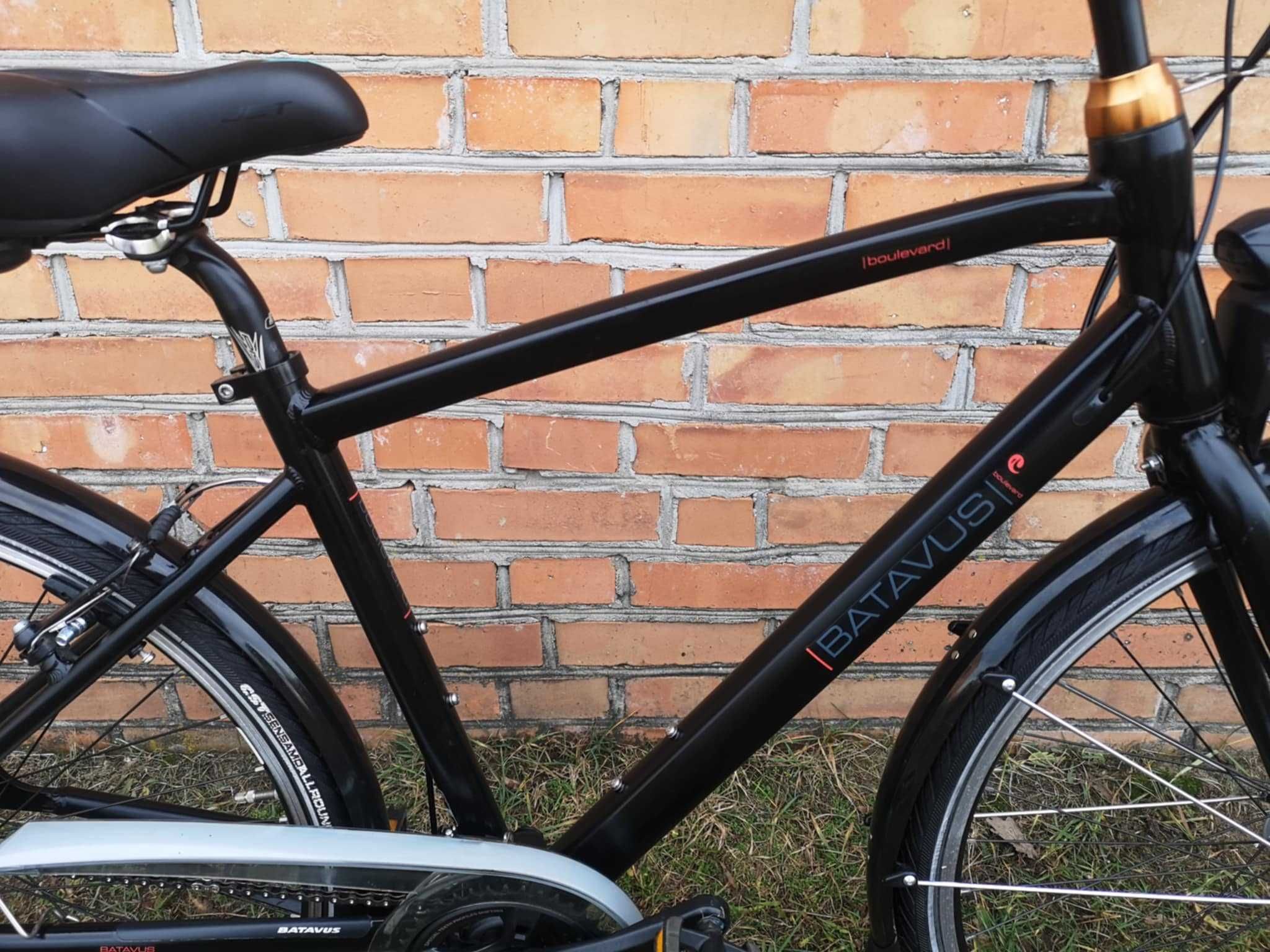 Rower trekkingowyi holenderski Batavus