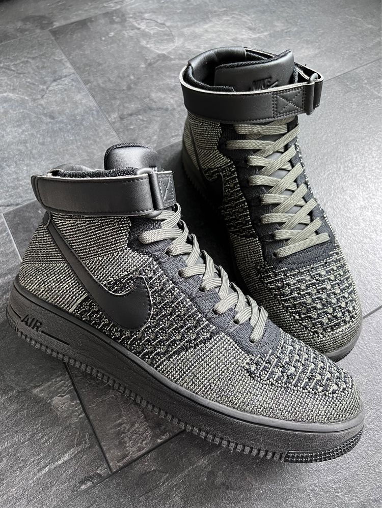 Кросівки Nike Air Force 1 Ultra Flyknit Mid оригінал р43