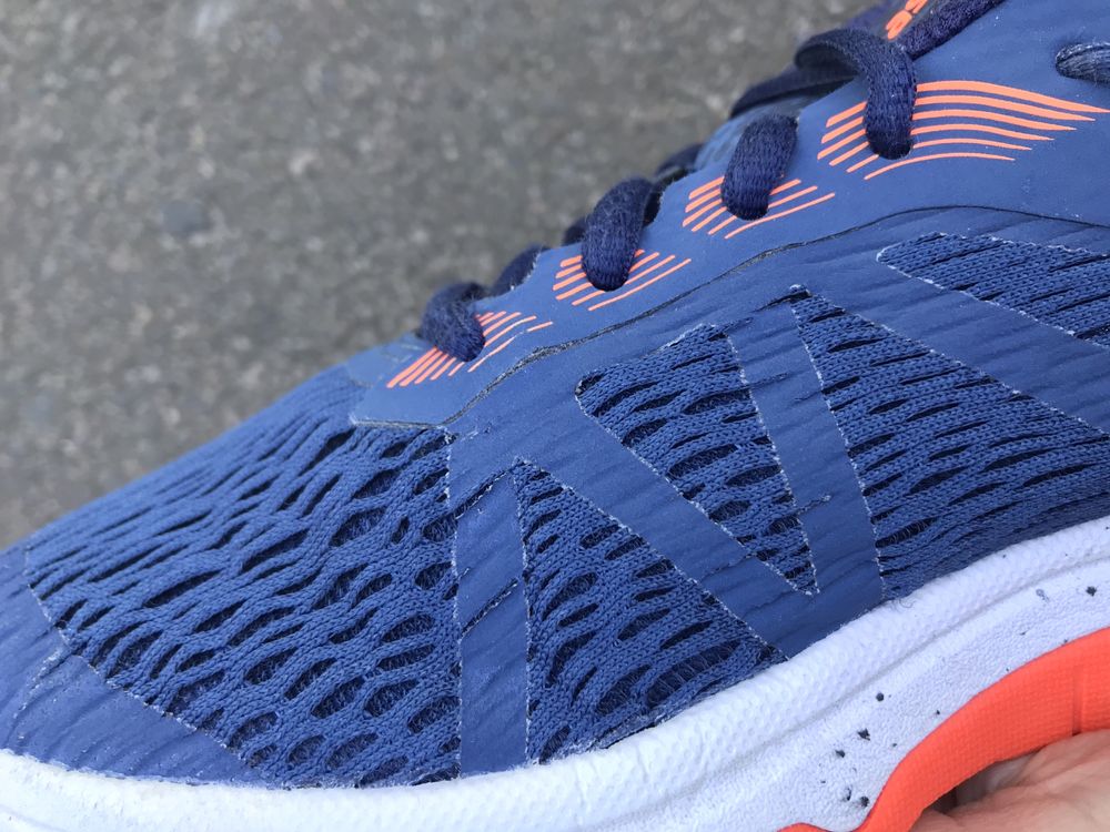 Кросівки Asics p.38 оригінал