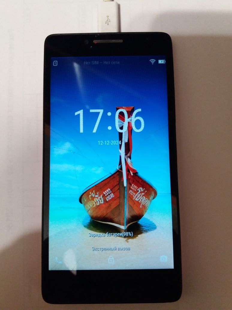 Смартфон Lenovo 6010.