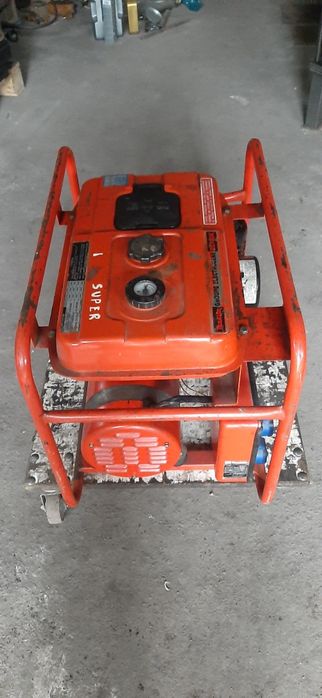 Генератор Makita G2700K мотор 250cм3 Subaru