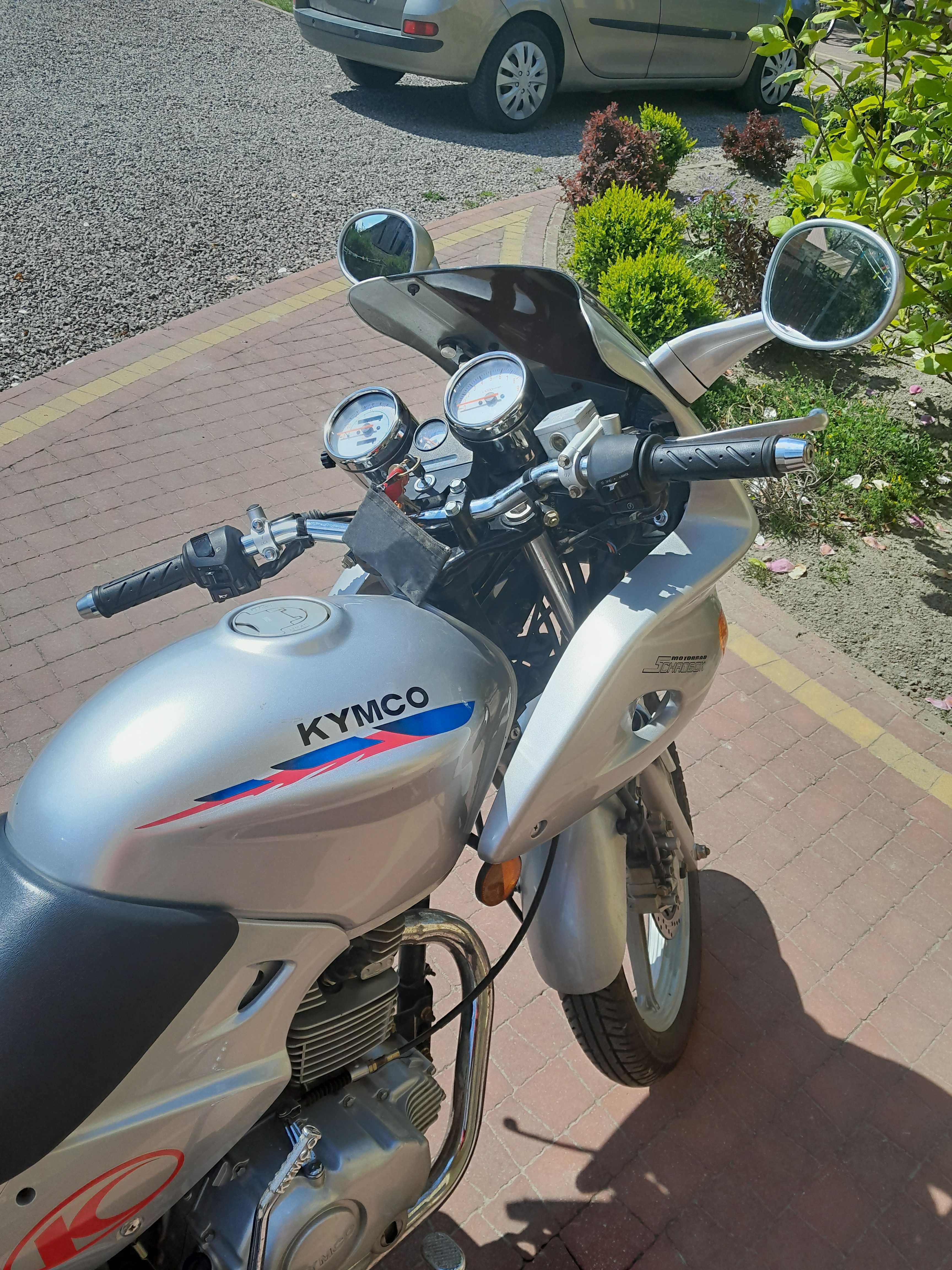 Kymco Pulsar lux 125 stan idealny 2600 km przebiegu 2004 rok orginał